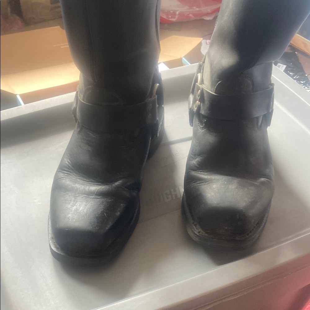 Black Leather Square-Toe Boots